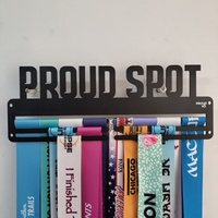 Support mural métallique personnalisé pour médailles, avec logo gravé au laser gratuit, style art populaire et design personnalisable – Vente en gros