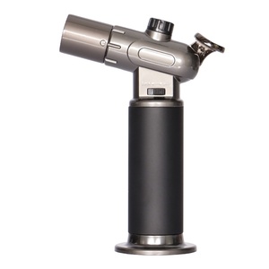 2025 Offre Spéciale Logo personnalisé puissant Double flammes Cigarette rechargeable soudure coupe-vent incliné torche briquet - Product Image 1