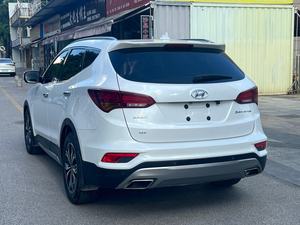 Veicolo Usato Veloster Modello 2016, Nuovo 2.0T Automatico a Due Ruote Motrici, Intelligente, 7 Posti, Benzina, Guida a Sinistra - Product Image 6