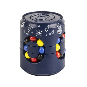 <span class=keywords><strong>Mini</strong></span> Magic Bean Có Thể Tùy Chỉnh Logo Tam Giác Hình Ma Thuật Cube Trẻ Em 'Câu Đố Phong Cách Ngón Tay Quay Top Đóng Hộp Đồ Chơi - Product Image 2