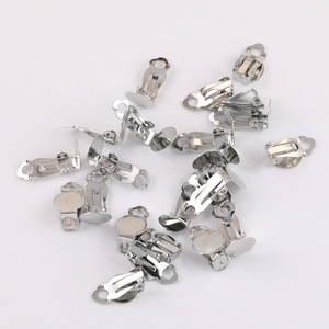 Clips de Oreja Metálicos Simples, Chapados en Oro, Plata y Bronce, Accesorios para Joyería DIY, para Pendientes sin Perforación, Forma de U, Pernos Invisibles - Product Image 4