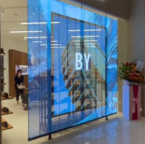 IP65 P3.91 Outdoor Lightweight Transparent Led Screen Window Glass Advertising Signage