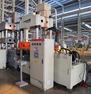 YQ32 100 tonnes 200 tonnes 315 tonnes équipement <span class=keywords><strong>de</strong></span> presse servo électrique personnalisé CNC machine <span class=keywords><strong>de</strong></span> presse servo <span class=keywords><strong>de</strong></span> précision <span class=keywords><strong>de</strong></span> <span class=keywords><strong>type</strong></span> différent - Product Image 6