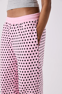 Conjunto de Sudadera con Capucha y Pantalones Deportivos para Mujer, Personalizado, Rosa con Puntos, Sostenible, Premium, con Forro Polar, Mezcla de Algodón, Corte Holgado - Product Image 5