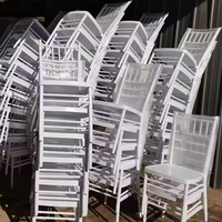 Chaises de banquet en métal doré pour événements, mariages et hôtels, avec coussin, pour l'extérieur - Vente en gros