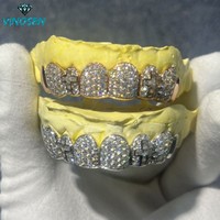 Grillz en Argent Sterling S925 Premium avec Moissanite Baguette en forme de Croix, Logo Personnalisé OEM, Coupe Cœurs et Flèches, Fabricant de Bijoux Dentaires de Haute Qualité
