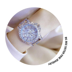 Grande montre à quartz étanche de 37 mm avec cadran en alliage à 3 aiguilles et bracelet en cuir pour couples - Product Image 3