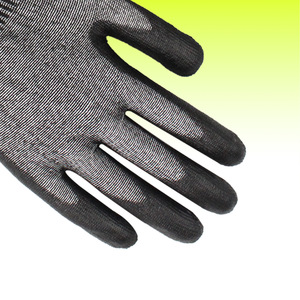 Gants de protection anti-coupure en HPPE enduits de PU noir, niveau 5, paume trempée, antidérapants, résistants à l'usure, pour la construction - Product Image 1