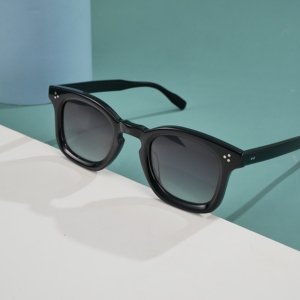 Gafas de Sol Retro Cuadradas UV400 al por Mayor, Logotipo de Marca Personalizado, Montura de Acetato de Alta Calidad, Gafas de Sol de Diseño Vintage con Triple Punto - Product Image 1