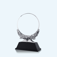 Offre Spéciale personnalisé cristal artisanat K 9 cristal trophée prix plaque trophée avec socle en bois pour la décoration de bureau