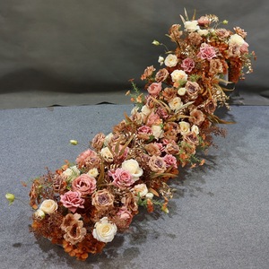 Camino de Mesa Floral Colorido para Boda con Hojas Verdes, Arreglo Floral para Boda, Suministros Florales - Product Image 3