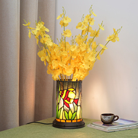 Lampe de table Tiffany en vitrail en forme de poisson, petite veilleuse décorative pour salon, chambre à coucher, chevet, mignonne pour enfants, lampe de bureau vintage E12