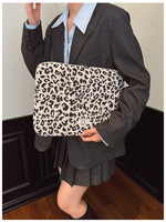 Housse pour ordinateur portable matelassée avec imprimé léopard, sac intérieur souple antichoc pour une protection quotidienne et un transport élégant