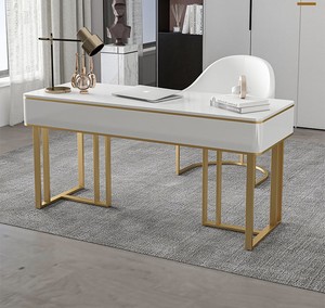 Juego de escritorio y silla de cuero para oficina en <span class=keywords><strong>casa</strong></span> de lujo moderno, parte superior pintada brillante con patas de hierro dorado, cajón de metal para el <span class=keywords><strong>trabajo</strong></span> - Product Image 5
