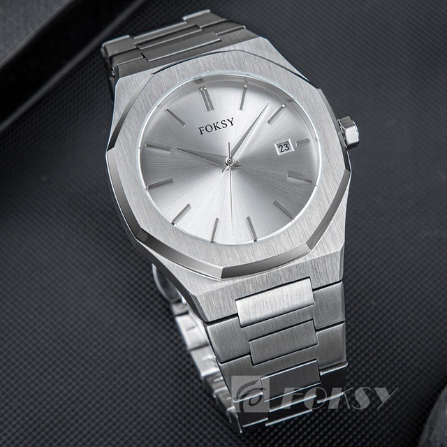 Wholesale Custom Logo Skeleton Luxurious Men's Automatic Mechanical Watch with 5Bar Water Resistance and a MIYOTA 8215 Movement