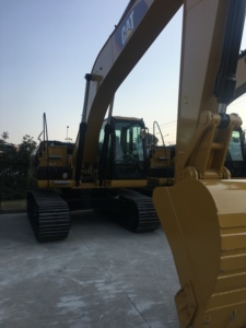 Gran oferta, excavadora sobre orugas Caterpillar 320D usada en los EE. UU., los componentes principales incluyen motor - Product Image 2