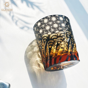 Verre à <span class=keywords><strong>whisky</strong></span> de style <span class=keywords><strong>japonais</strong></span> haut de gamme sculpté à la main bar à vin étranger verre à bière tasse en verre cristal nuage ambre - Product Image 4