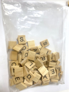 100 Hội Đồng Quản trị trò chơi phụ kiện cổ điển Gỗ gạch Câu Đố Bằng Gỗ Số Gạch Chữ Cube cho Trẻ Em Trò Chơi Sáng Tạo Đồ Chơi - Product Image 5