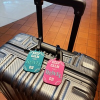 Étiquettes de bagage en PVC époxy colorées et résistantes au style Urban Simplicity, moulées par injection, avec lettres, pour cartes cadeaux