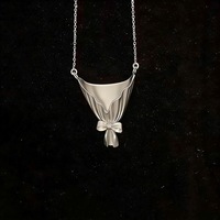 Collier à clip ouvrable en forme de bouquet de fleurs, plaqué argent, pendentif rose interactif, bijoux créatifs interactifs, cadeau de la Saint-Valentin