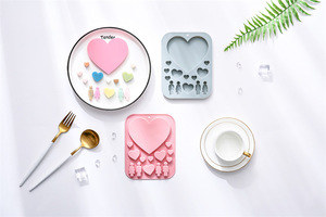 Moldes de Silicona con Diseño Temático de San Valentín, Reutilizables, de Grado Alimenticio, Lindos Moldes Magnéticos de Silicona para Chocolate, Dulces y Hielo - Product Image 2