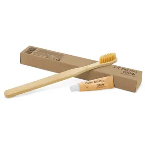 Kit per l'igiene orale in bambù, gadget ecologici - Product Image 1