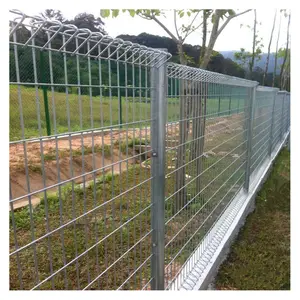 新加坡滚动顶部焊接丝网面板运动金属栅栏Brc栅栏