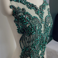 Appliques de corsage en strass faites à la main, à coudre, disponibles en plusieurs couleurs, pour mariages et fêtes