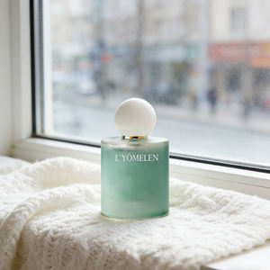 Parfum en spray aux huiles florales essentielles de France de haute qualité, formule privée, parfum fruité et sucré pour femmes - Product Image 4