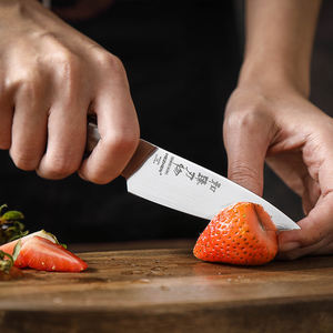 Couteau d'office de cuisine fait main Sandvik <span class=keywords><strong>14C28N</strong></span> en <span class=keywords><strong>acier</strong></span> au carbone avec manche en bois d'olivier - Product Image 2