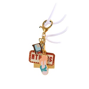 Llavero de Metal Personalizado Estilo Instagram, Regalo Personal, Empaquetado Individualmente - Product Image 5