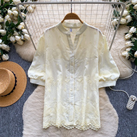 Chemisier d'été décontracté pour femme à col montant, manches courtes bouffantes, broderie en dentelle, coupe ample, idéal pour le quotidien