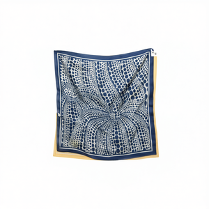 Foulard quadrato 70x70 cm con motivo a pois, piccolo foulard da donna, accessorio moda - Product Image 1