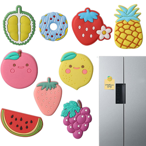 Imanes de nevera con forma de frutas de dibujos animados, juguetes magnéticos para niños pequeños, PVC 3D, impermeables y ecológicos para refrigerador y pizarra blanca - Product Image 1
