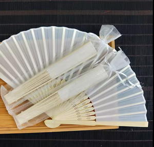 Fournisseurs de premier plan, vente en gros de éventails pliants en bambou personnalisés avec logo imprimé, éventails en bois pour mariage, éventails en papier blancs à tenir à la main - Product Image 5