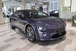 ซื้อรถยนต์พลังงานใหม่ยอดนิยม Avatr 12 MPV 4 ประตู 5 ที่นั่ง ซีดาน ระยะทางวิ่งไกล 1155 กม. รถยนต์ไฟฟ้าสำหรับผู้ใหญ่ - Product Image 4