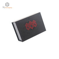 Boîte cadeau en papier rigide avec logo personnalisé en or, fermeture magnétique, emballage pour jeux de cartes, vente en gros
