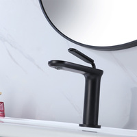 Robinet de lavabo de salle de bain moderne à poignée unique en laiton avec cartouche céramique, anti-éclaboussures, aérateur, eau chaude/froide, fournisseur d'usine