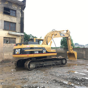 Excavatrice 330BL d'occasion, modèle 2018, poids opérationnel 25 tonnes, moteur CAT3303, capacité de la benne 0,3 m³, puissance 125,3 kW, à vendre - Product Image 1