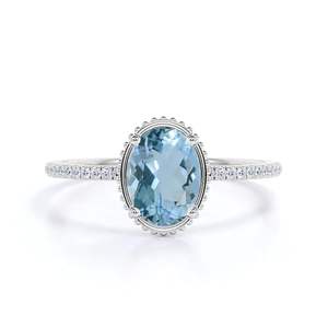 แหวนเงินแท้ 925 ประดับพลอยอะความารีนสังเคราะห์ทรงรี สำหรับหมั้น/สัญญา แหวนอะความารีนสังเคราะห์ในตัวเรือนเงินแท้ 925 แหวนหรูหรา - Product Image 2