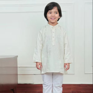 Kurta de Algodón Sólido para Niños con Solapa Bordada, Kurta Étnica Tradicional para Niños, Cómoda para Uso Festivo y Casual - Product Image 1
