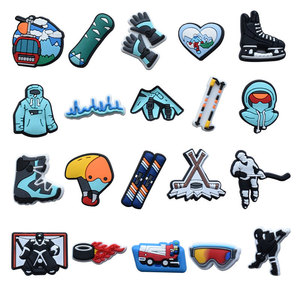 Breloques personnalisées pour chaussures <span class=keywords><strong>de</strong></span> sport d'hiver, style station <span class=keywords><strong>de</strong></span> <span class=keywords><strong>ski</strong></span>, épingles pour chaussures, vente en gros, cadeau hockey sur glace, badges pour sabots, accessoires en vrac - Product Image 1