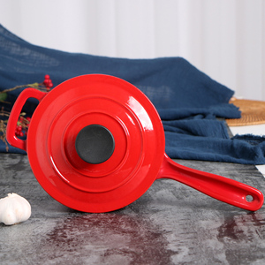 Juego de utensilios de cocina de hierro fundido antiadherente rosa que incluye una olla de leche de hierro fundido hecha de metal duradero - Product Image 4