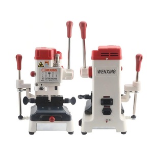 Machine à découper les clés WENXING Q3 rouge, modèle universel, fonction verticale et horizontale, machine de duplication de clés - Product Image 3