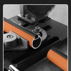 Barra Colgante Redonda de Aleación de Aluminio de Alta Gama con Montaje Superior, Diseño Desmontable de Madera/Plástico, Riel de Amortiguación Único, Duradera y Elegante - Product Image 3