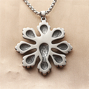 yunnique Stainless Steel Skull Pendant Necklace Men's Floral Retro Style Geometric Design 190188 - Product Image 2