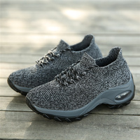 Chaussures décontractées pour femmes en tricot, design tendance, chaussures de sport respirantes, semelle élastique, vente en gros, baskets originales pour femmes