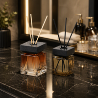 Diffuseur de parfum à roseaux de luxe, écologique, grande capacité, parfum lavande, avec couvercle en bois, flacon carré en verre 500 ml, bâtonnets aromatiques personnalisés
