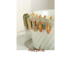 Pendientes de Aro de Acero Inoxidable Chapados en Oro de 18k, Impermeables, con Circonita Cúbica de Colores Navideños, para Mujer - Product Image 2