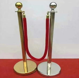 Poste de conserje dorado con cuerda de terciopelo de 1,5 metros y Cuerda de cáñamo Poste de conserje de acero inoxidable - Product Image 2